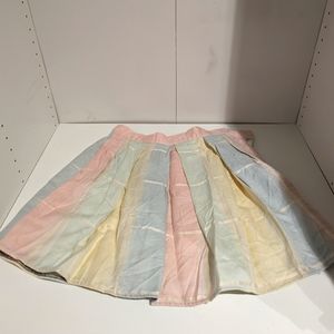 Urban renewal, M, pastels pink and blue